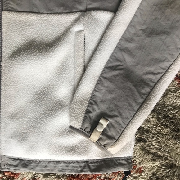 White and Gray North Face Jacket - Picture 5 of 7